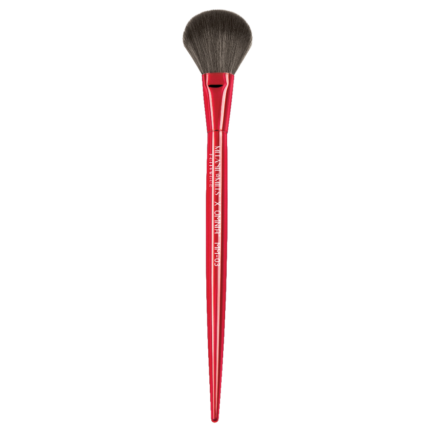 Highlight Brush for Makeup or Bronzer - MM03 X OMNIA®